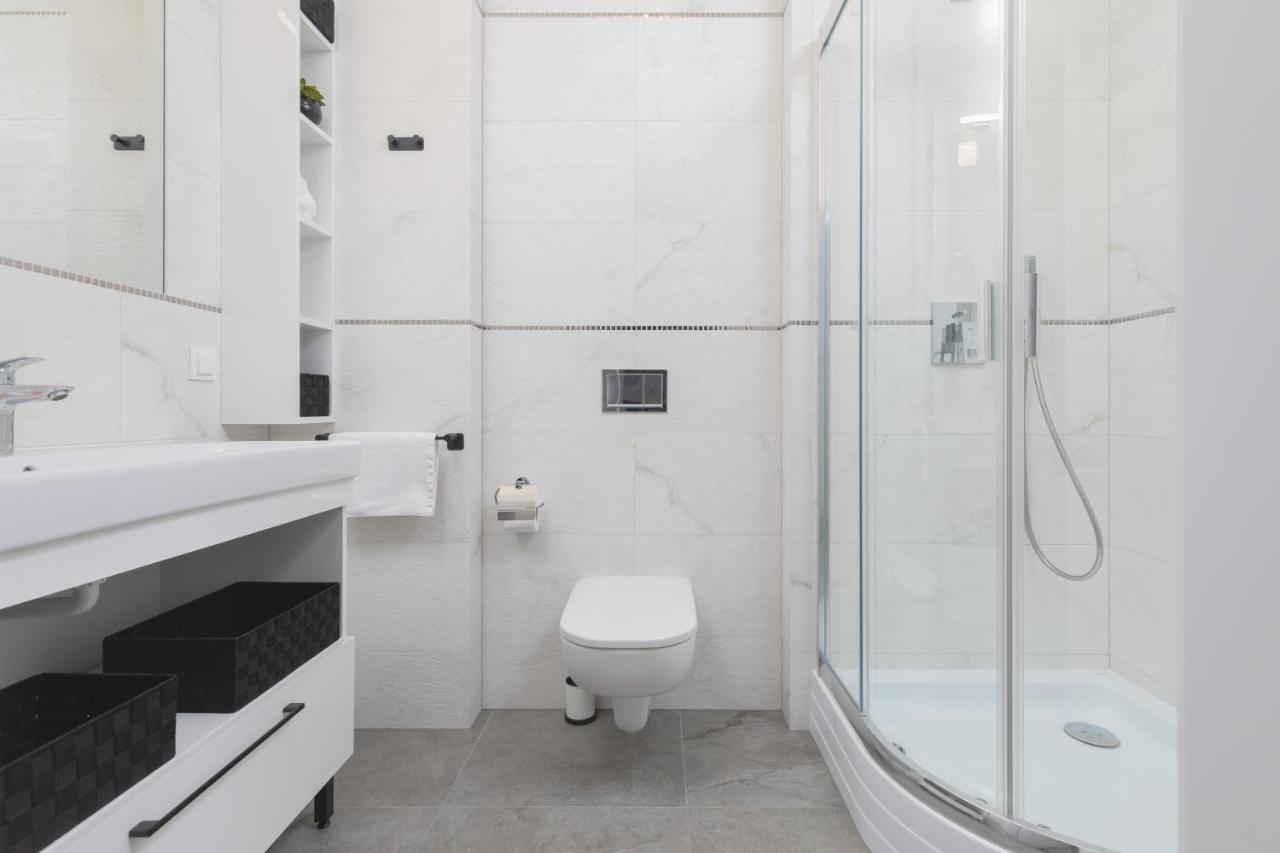 Kasprowicza Apartments Kolobrzeg By Noclegi Renters Екстериор снимка