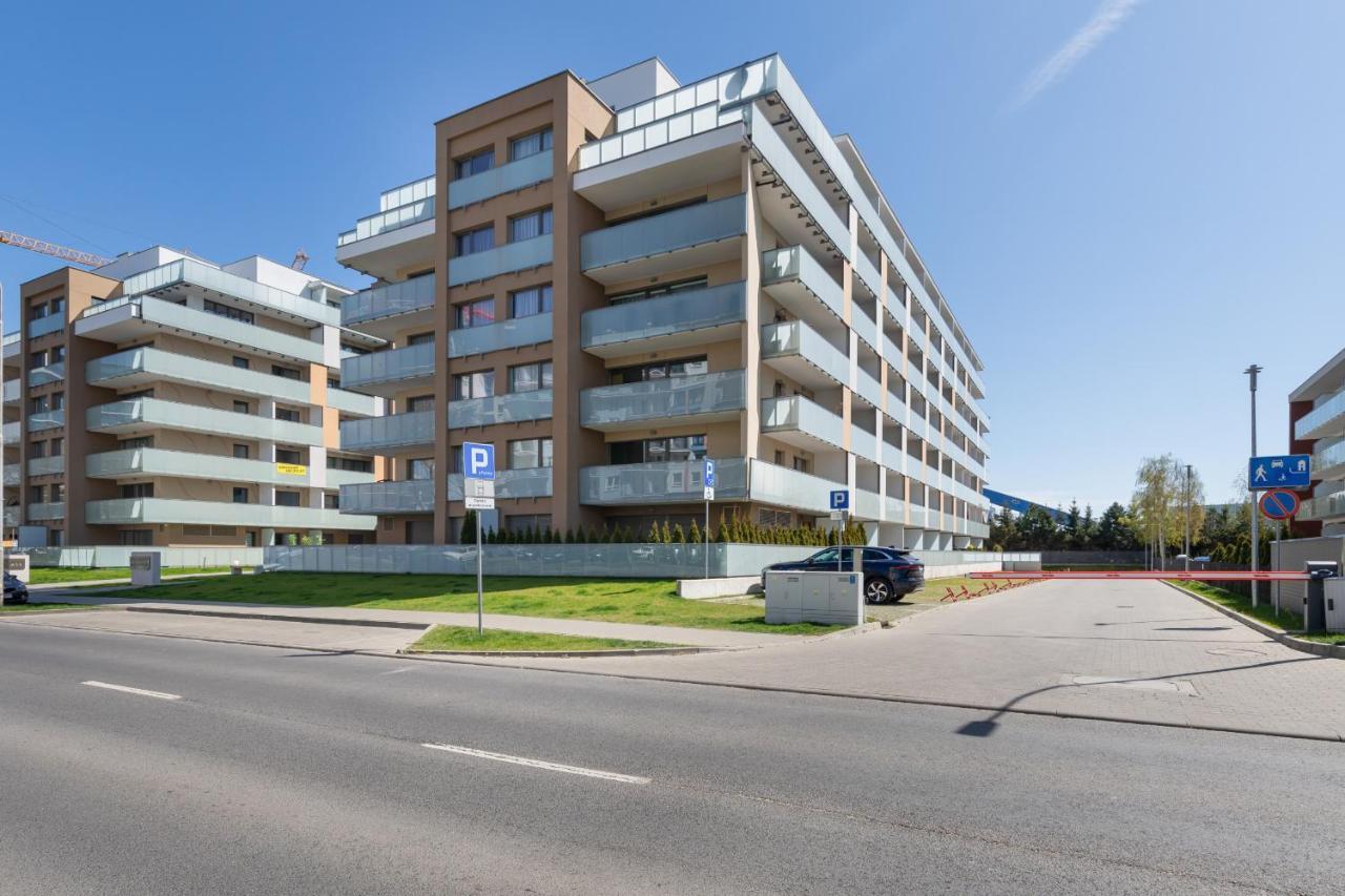 Kasprowicza Apartments Kolobrzeg By Noclegi Renters Екстериор снимка